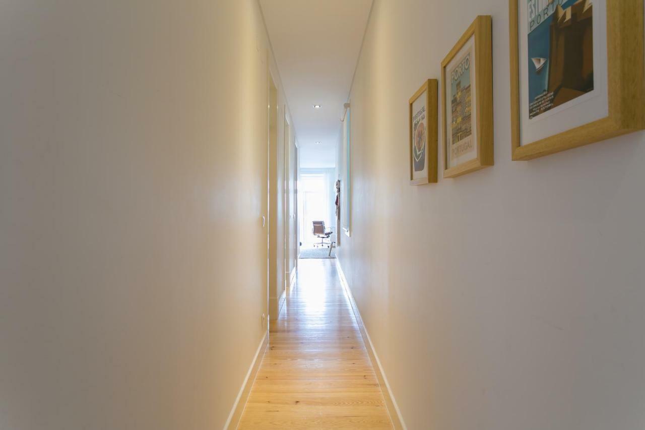 Altido Elegant Deluxe & Altido Luxurious 3-bedroom Apt With Terrace In Intendente * Lissabon
